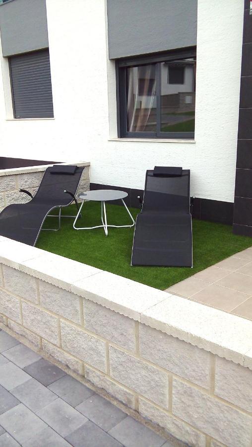 Oasis Beach Apartments Alicante Exterior photo